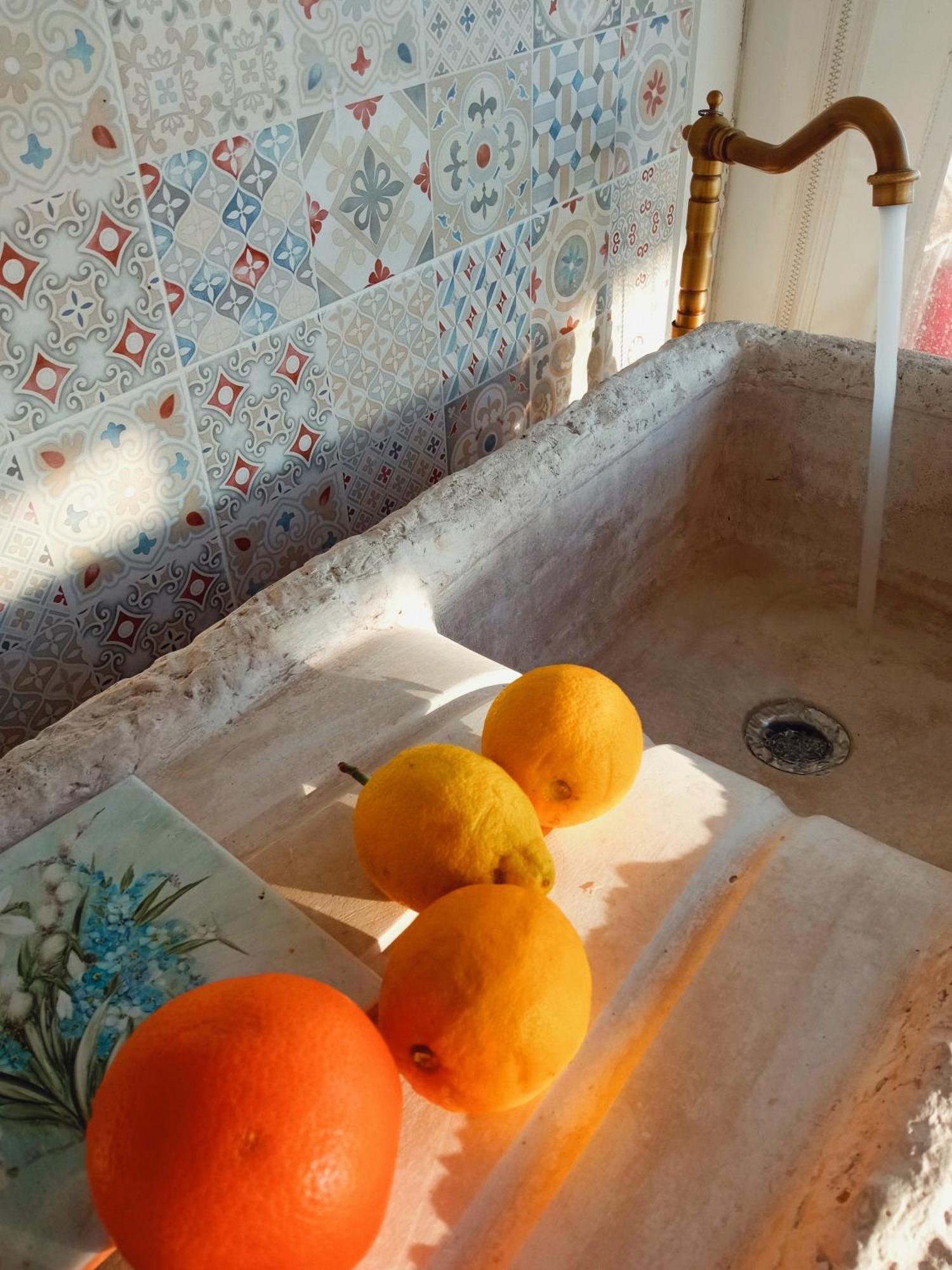 Message In A Bottle Bed And Breakfast Camporosso  Extérieur photo